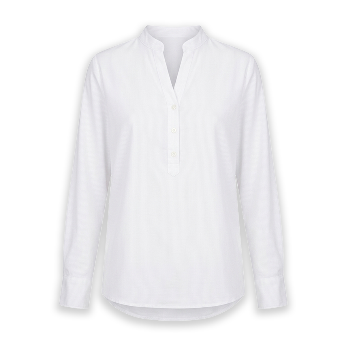 Blusa blanca con cuello tipo polo con manga larga
