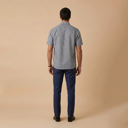 Camisa Tipo Guayabera Negro Jaspe Hombre con Alforzas y Bolsa