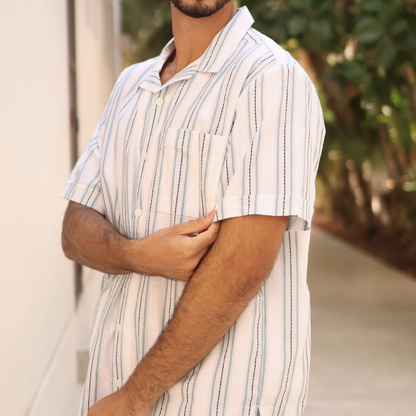 Camisa de manga corta con rayas verticales multicolor