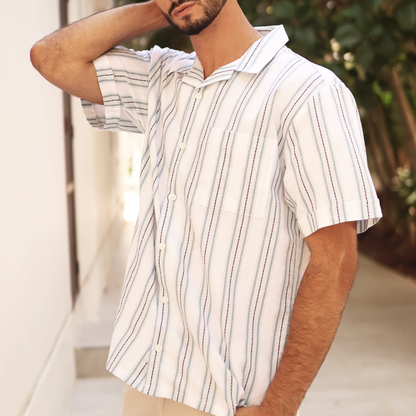 Camisa de manga corta con rayas verticales multicolor