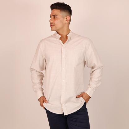 Camisa Caqui Hombre Manga Larga Cuello Mao Jaspeada con Bolsa