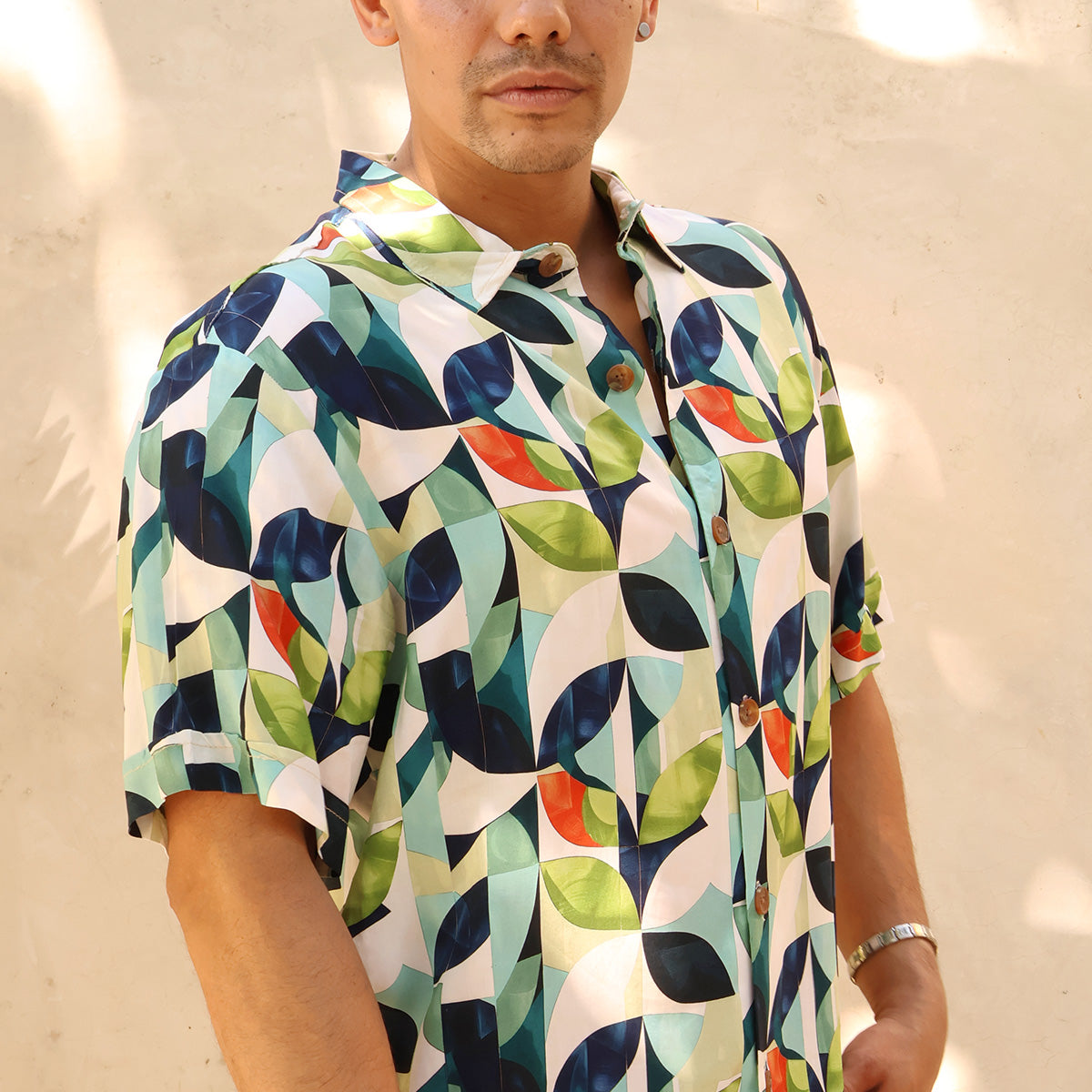 Men's Floral Short-Sleeve Tropical Print Relaxed Fit Shirt