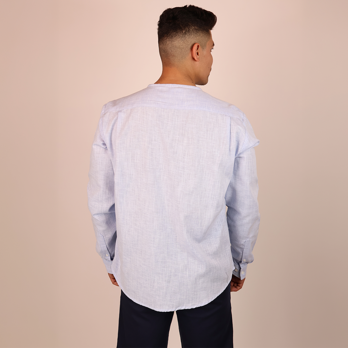 Camisa Azul Manga Larga Hombre Cuello Redondo Textura Moderna