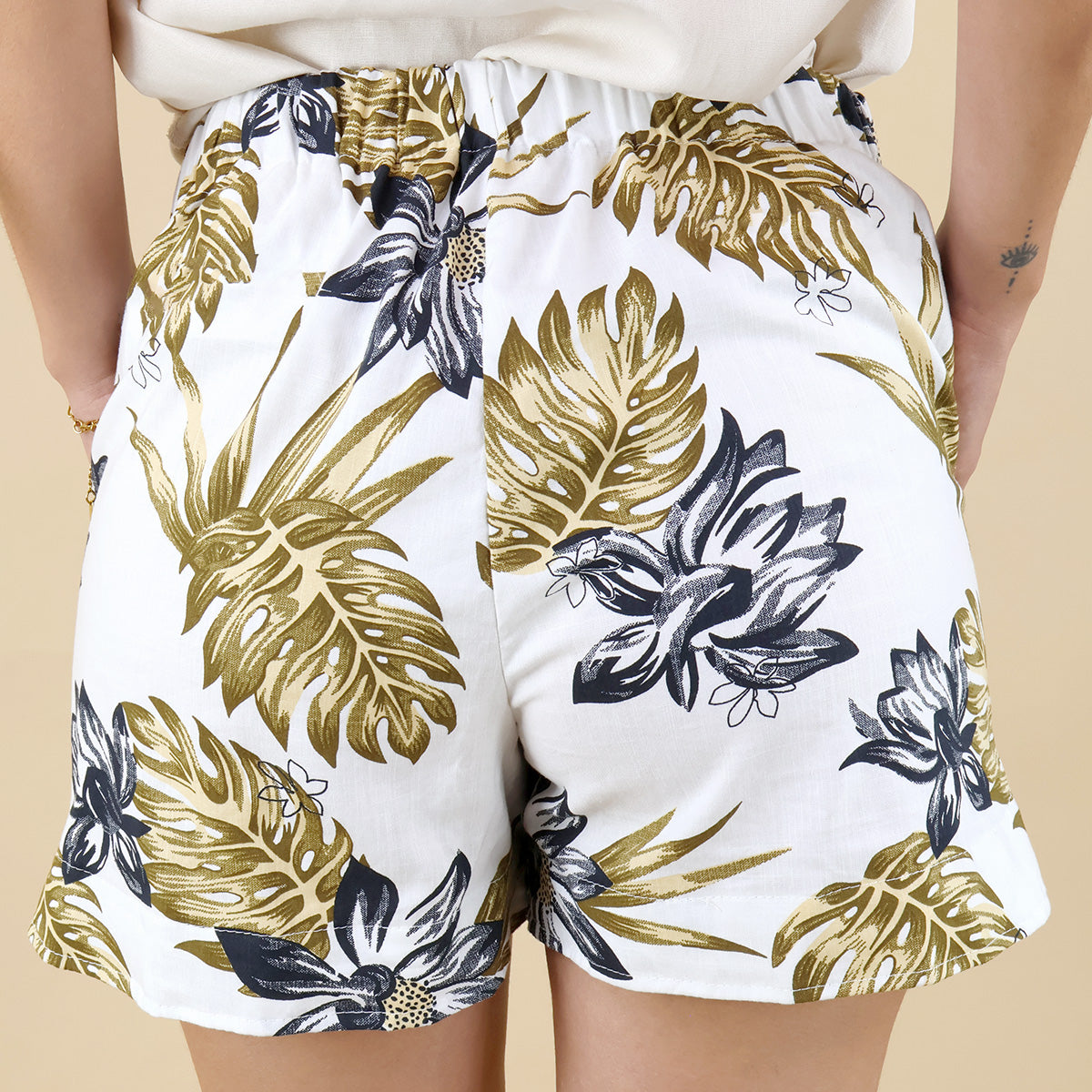 Women's Printed Soft Cool Fabric Short with Elastic Back
