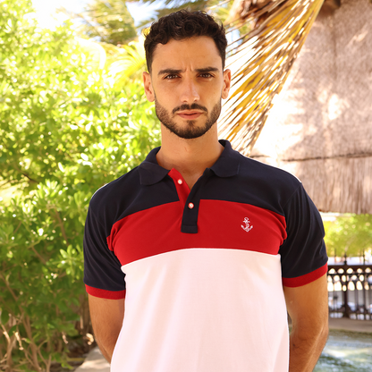 Polo de hombre con franjas tricolor azul marino, rojo y blanco
