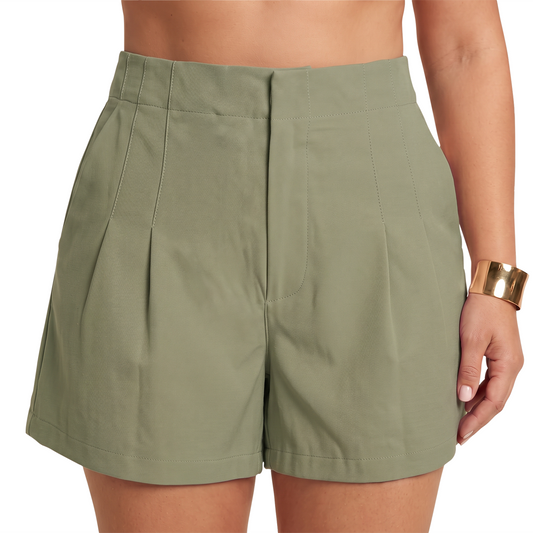 Short de tiro alto con pinzas color verde oliva