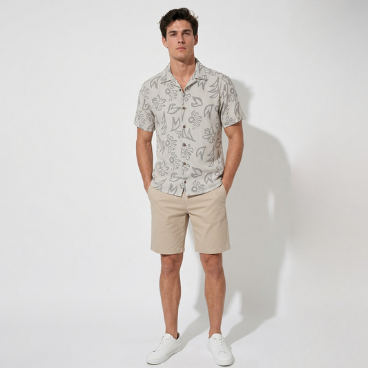 Camisa de manga corta con estampado floral tropical