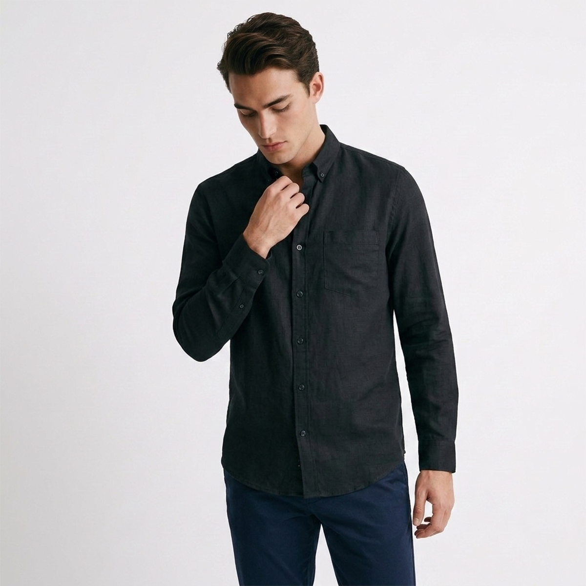 Camisa de  manga larga para hombre color negro