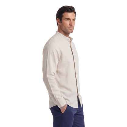 Camisa de manga larga con cuello mao color beige