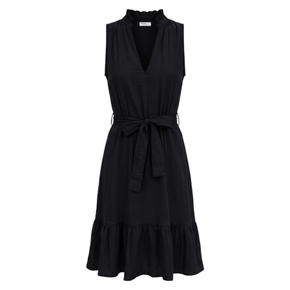 Vestido negro sin mangas con cuello fruncido y cinturón