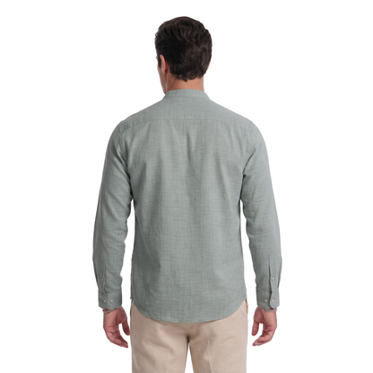 Camisa de hombre con cuello mao en color verde