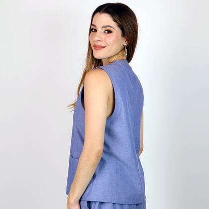 Blusa  azul dama sin mangas con botones