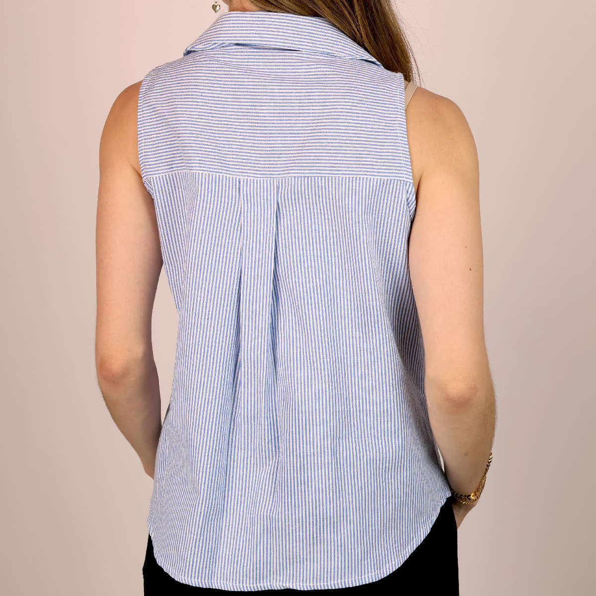 Blusa Mujer Camisera Sisada Con Rayas Verticales Y Bolsas Parche