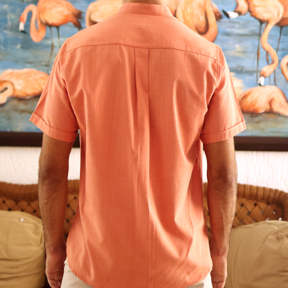 Camisa de manga corta color salmon