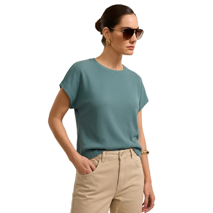 Blusa de manga corta texturizada en color verde
