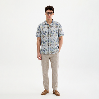 Camisa de manga corta con estampado tropical de hojas