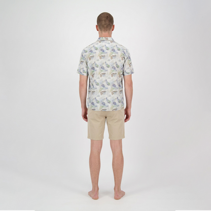 Camisa de manga corta con estampado tropical de hojas