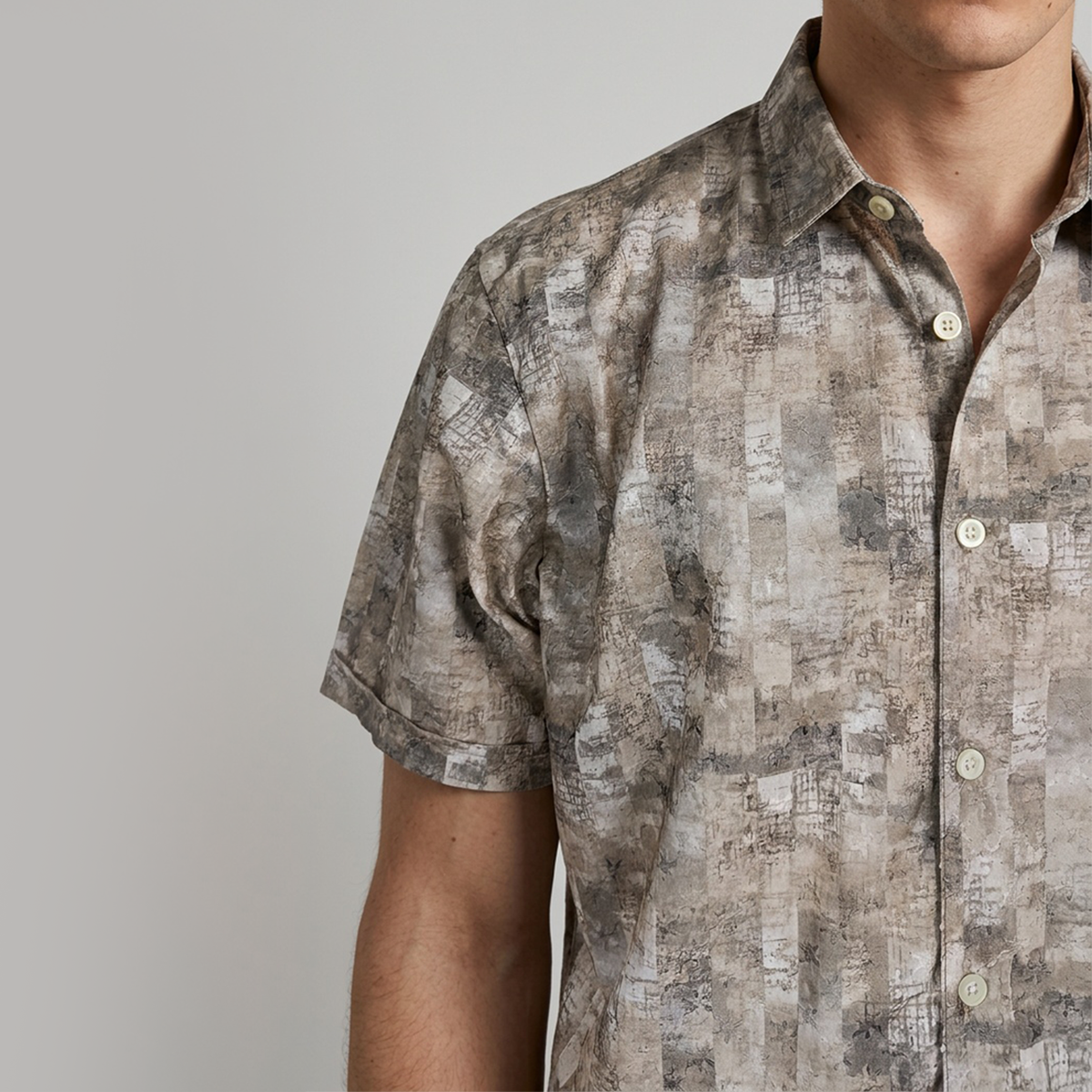 Camisa RAMS de manga corta con estampado abstracto