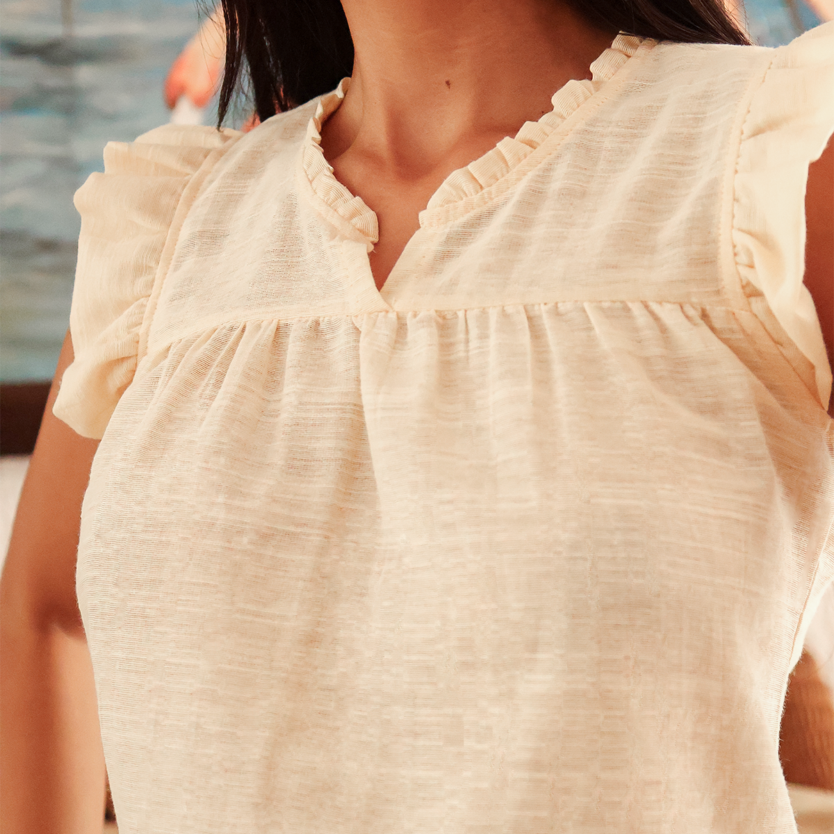 Blusa De Algodón Amarilla Para Mujer Con Detalle De Olanes Casual