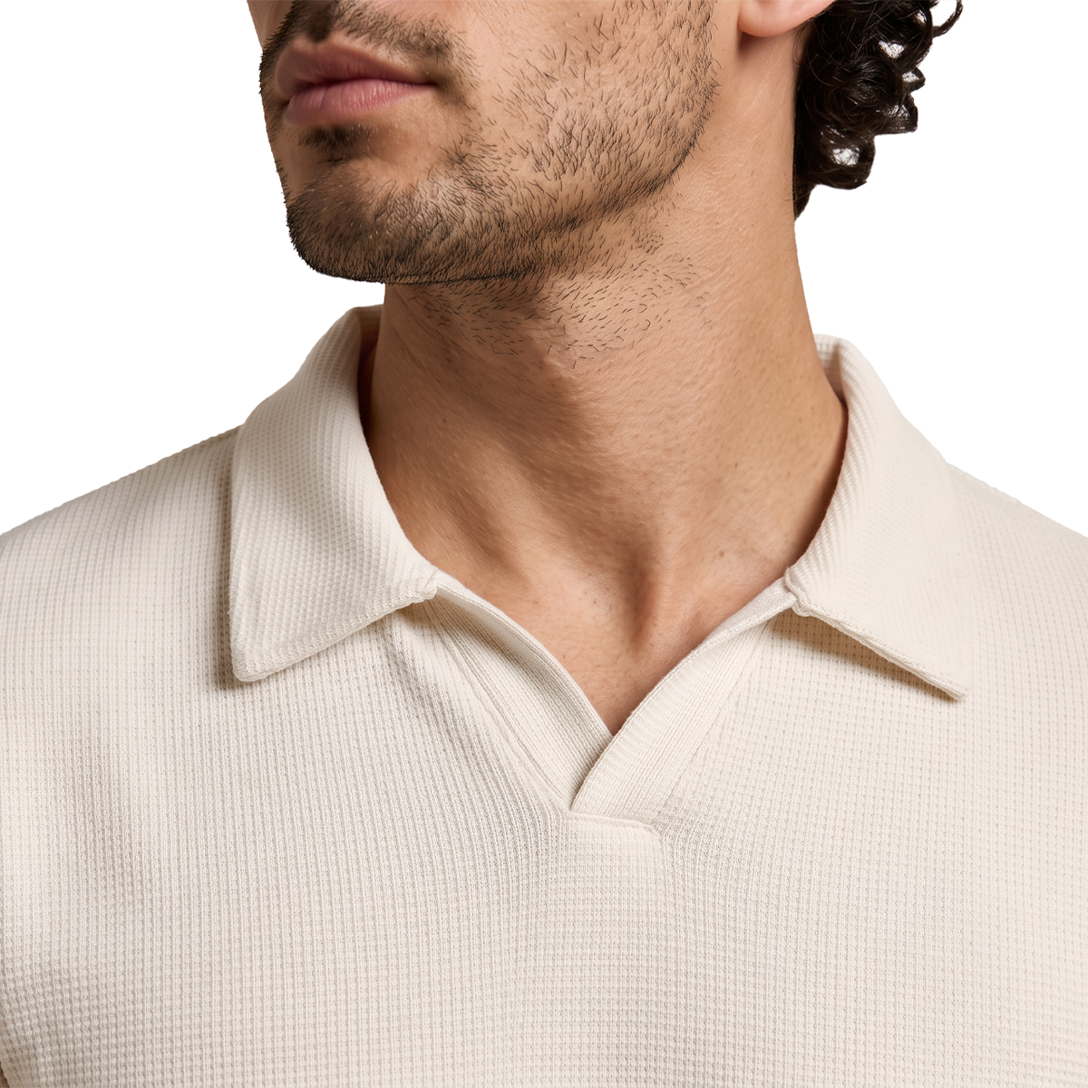 Polo manga corta para hombre con textura waffle color crema