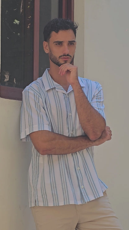 Camisa de verano manga corta con rayas verticales